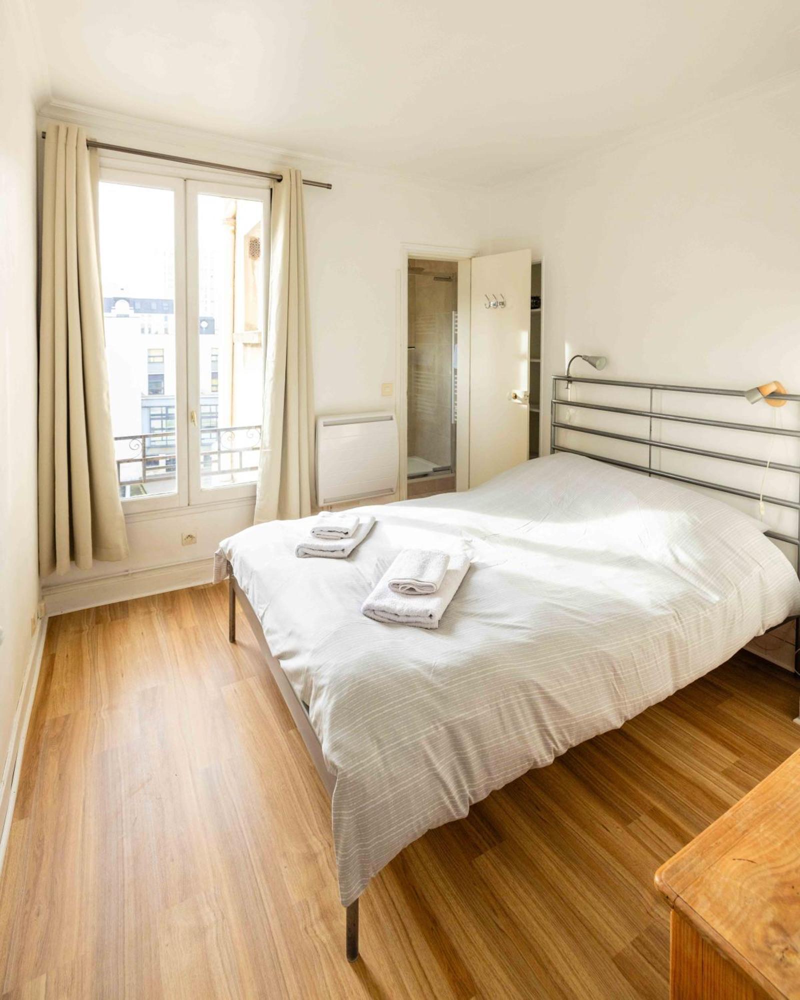 Well Located Apartment In パリ エクステリア 写真