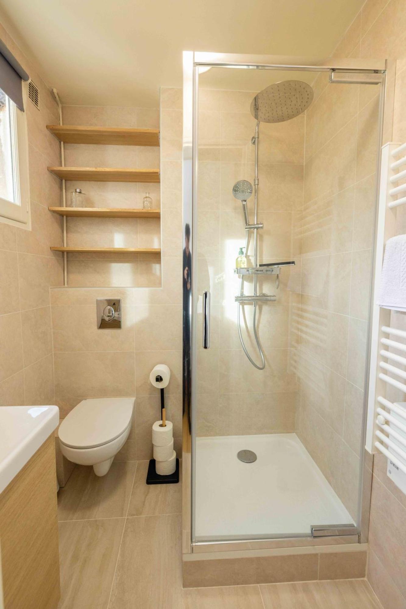 Well Located Apartment In パリ エクステリア 写真