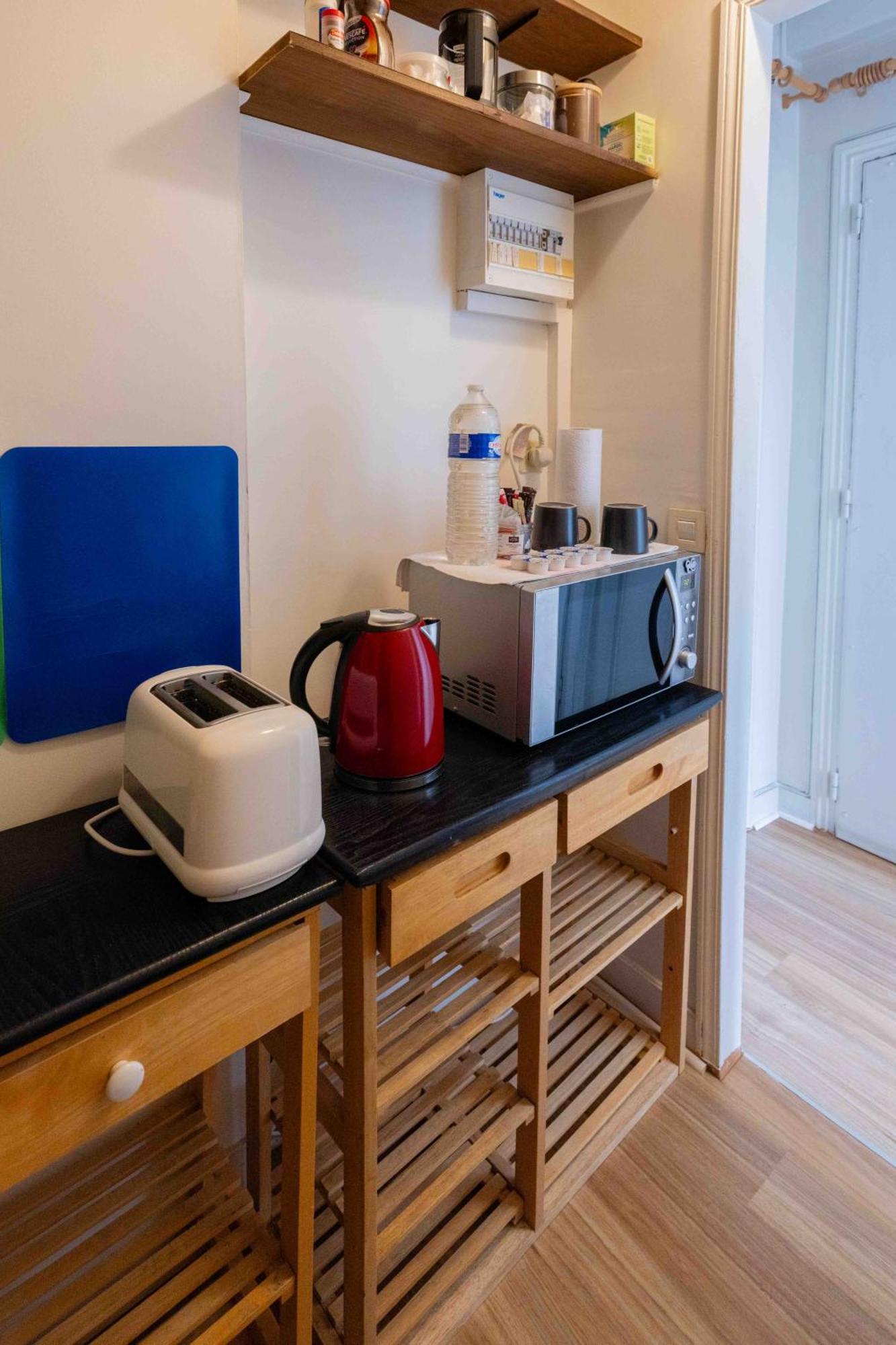 Well Located Apartment In パリ エクステリア 写真